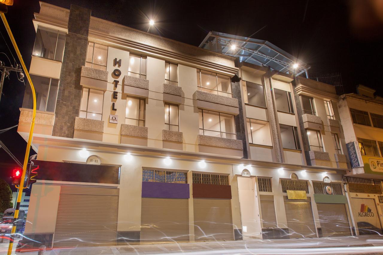 Hotel Plaza Carnaval Пасто Екстериор снимка