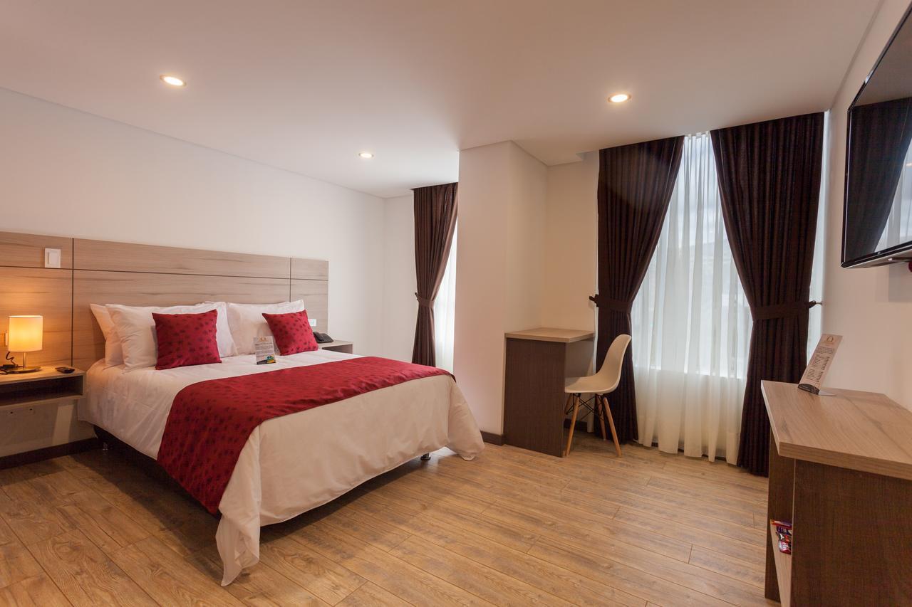 Hotel Plaza Carnaval Пасто Екстериор снимка