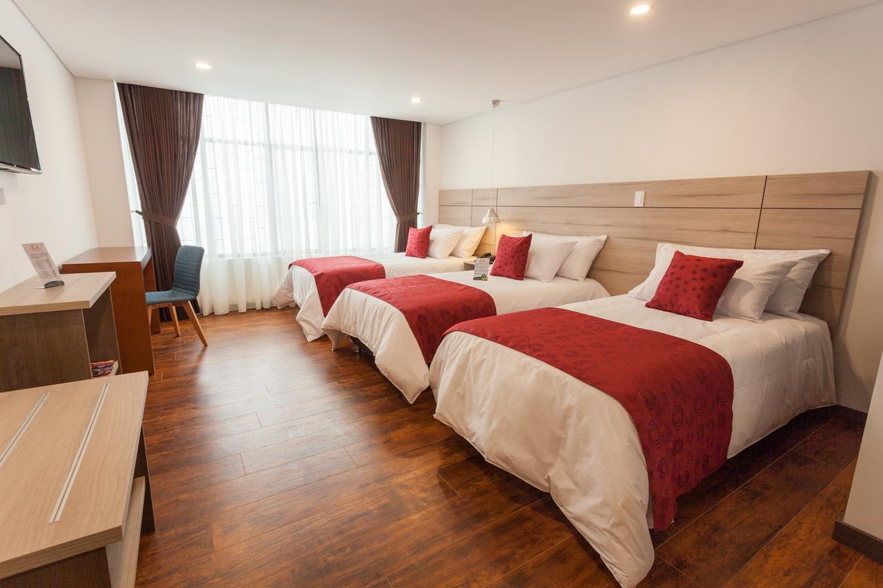 Hotel Plaza Carnaval Пасто Екстериор снимка