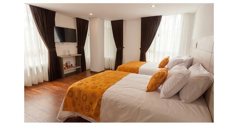 Hotel Plaza Carnaval Пасто Екстериор снимка